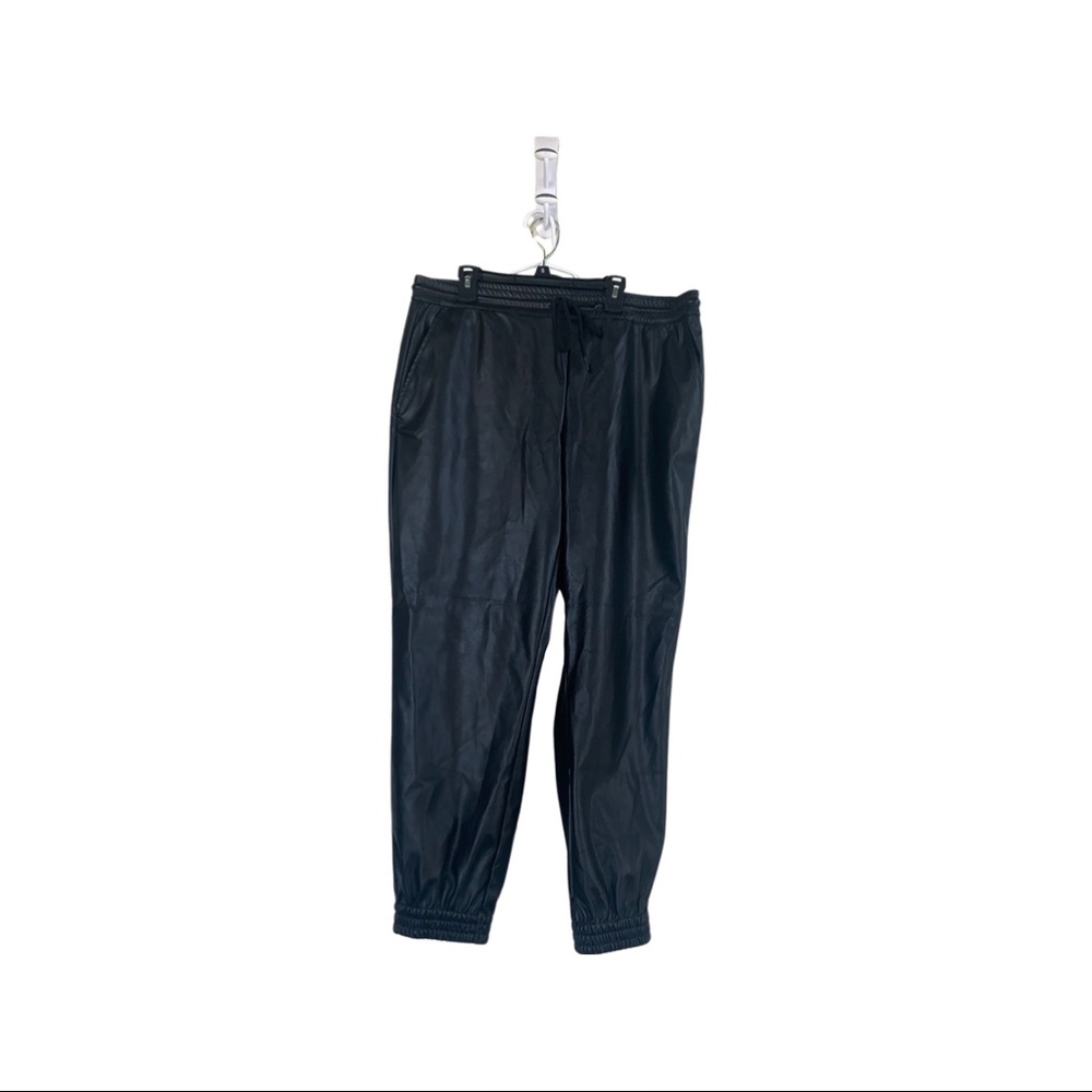 Women’s faux leather jogger